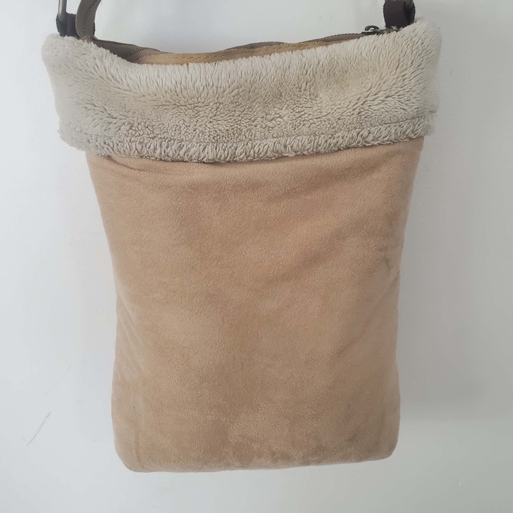 UGG Crossbody Tan And Brown Bag - Picture 4 of 12